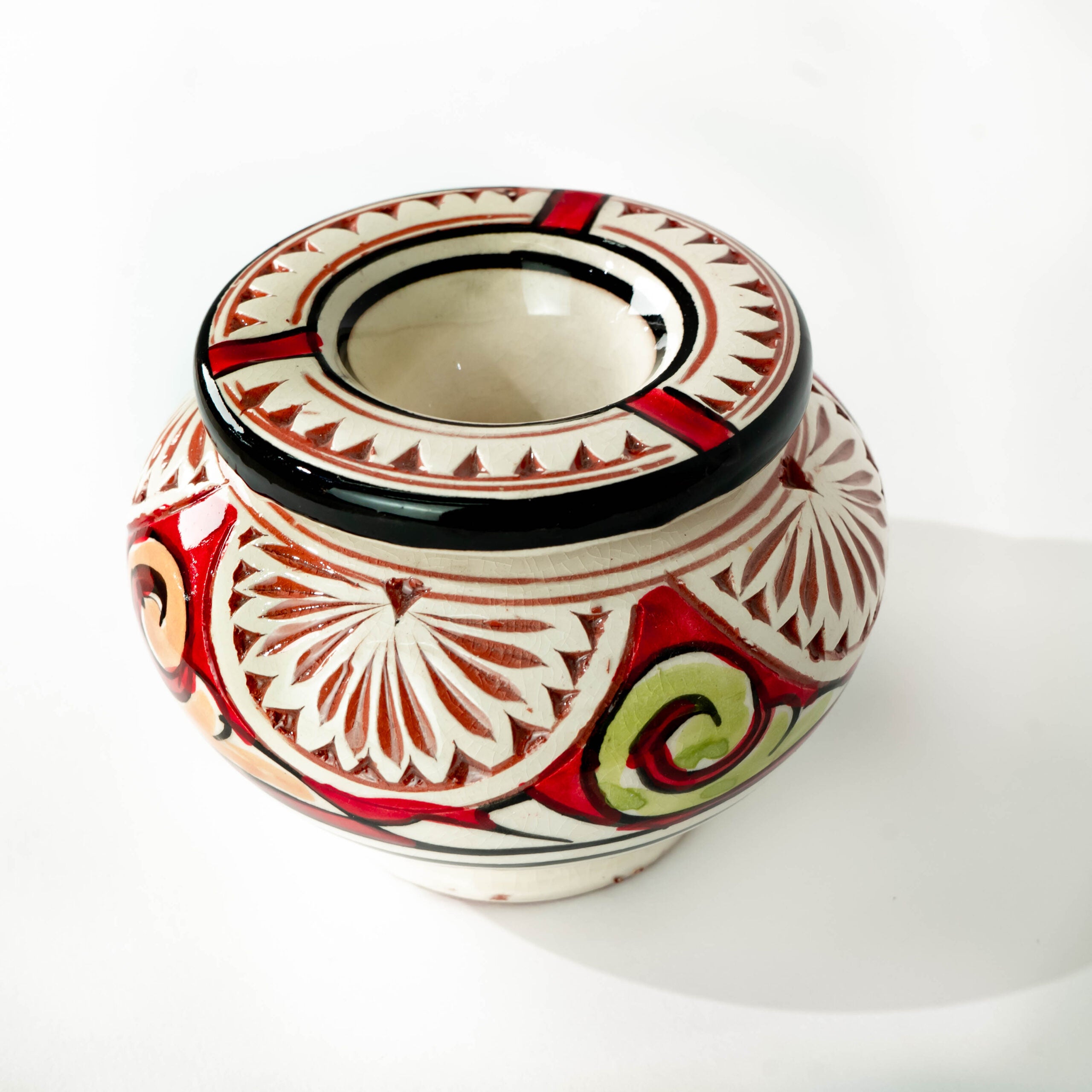 Hand Painted Decorative Ceramic Ashtray - 10