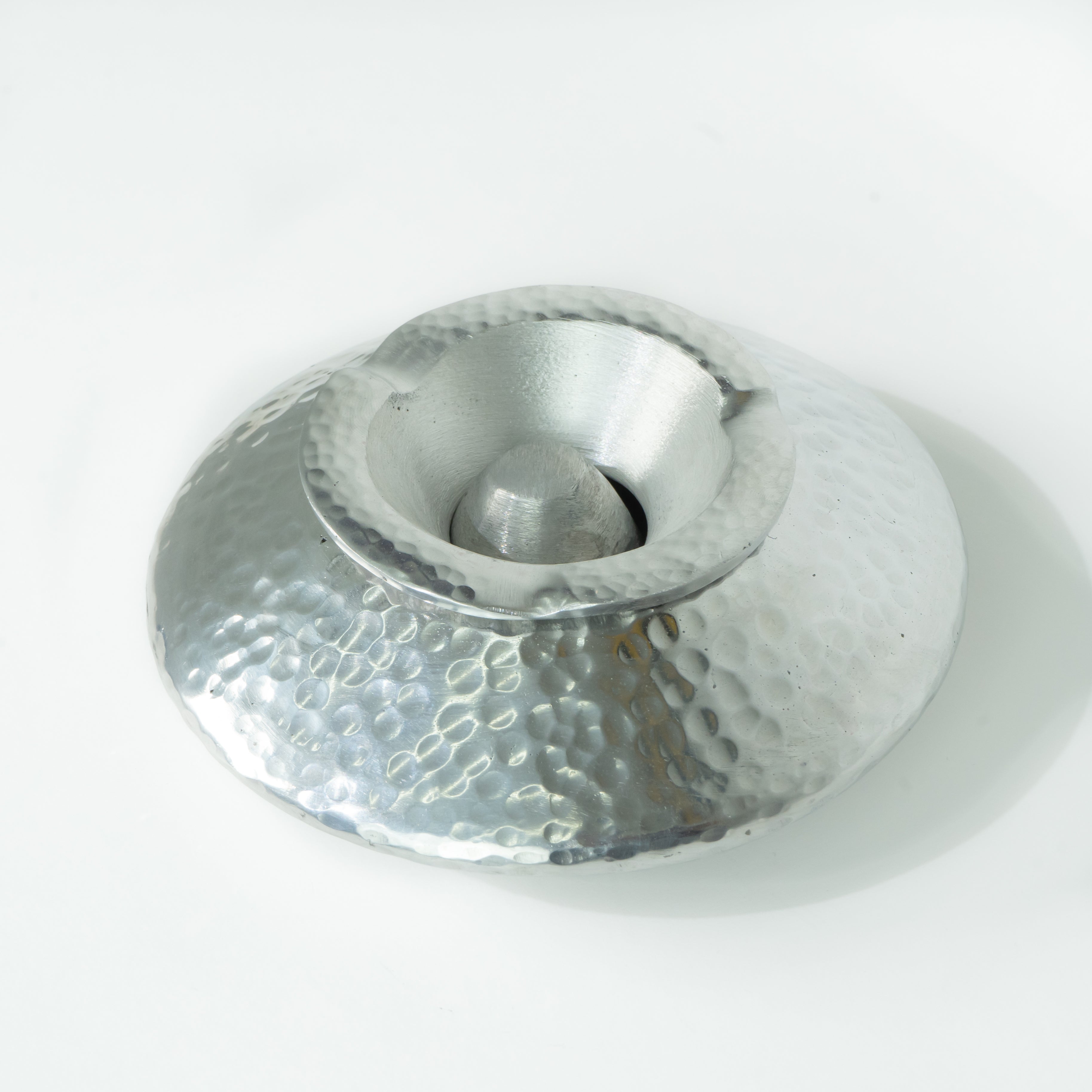 Moroccan Hand Hammered Aluminum Ashtray with Lid - Spheroid