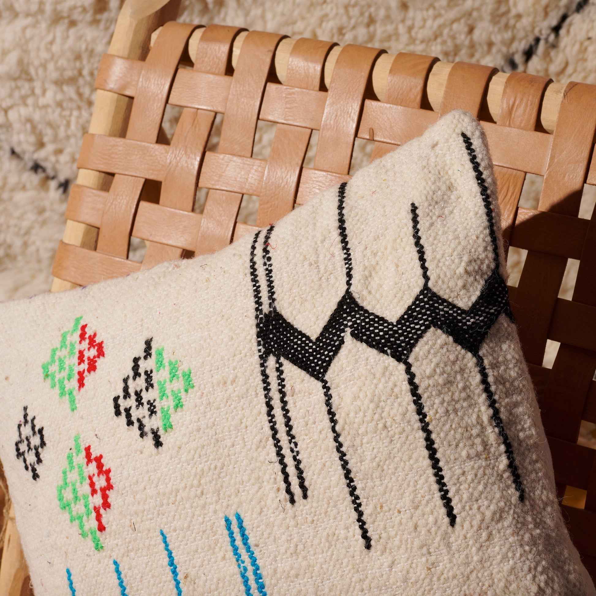 Handmade Moroccan Kilim Pillow Cover