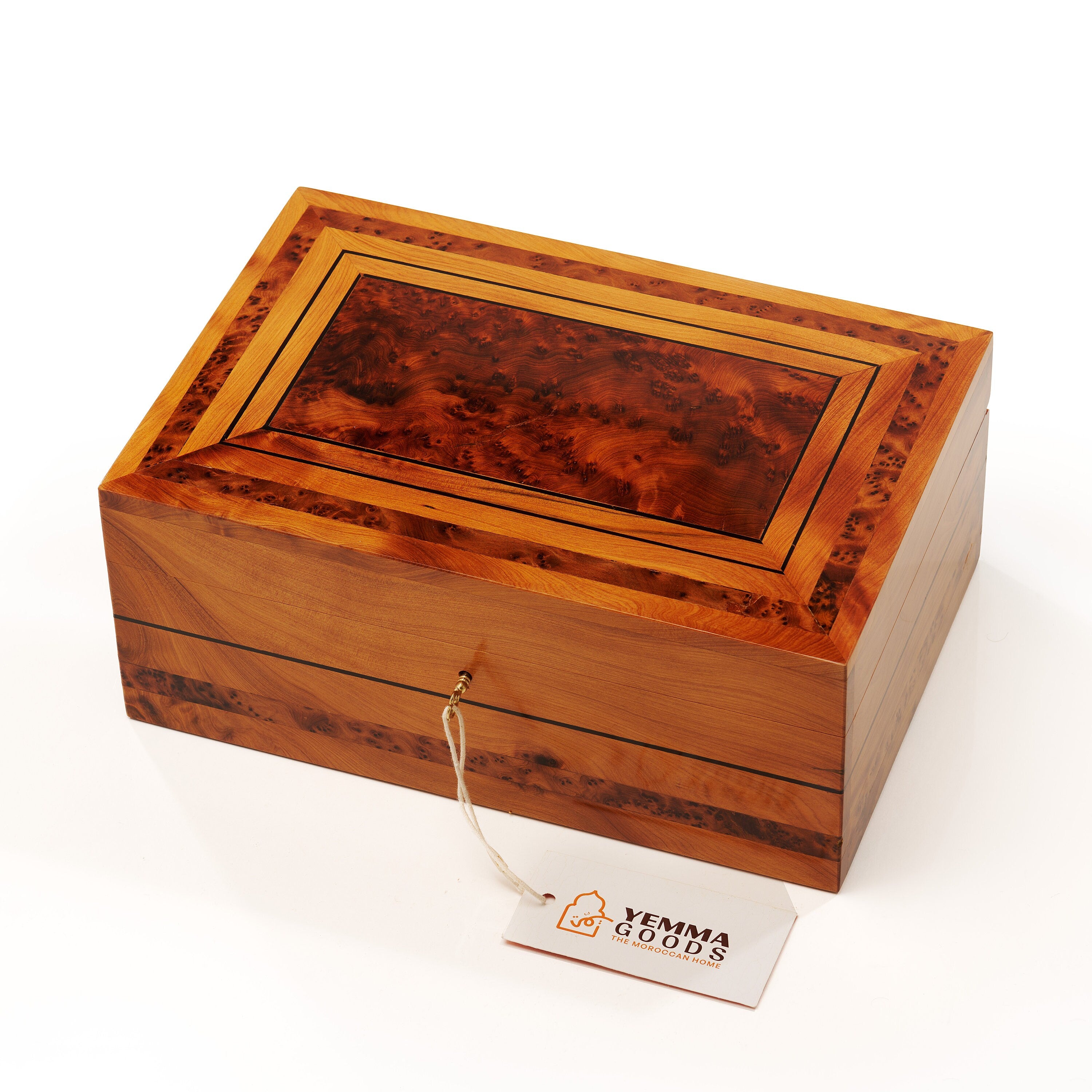 Lockable Thuya Wood Jewelry Box: Moroccan Keepsake Box (12"x8")