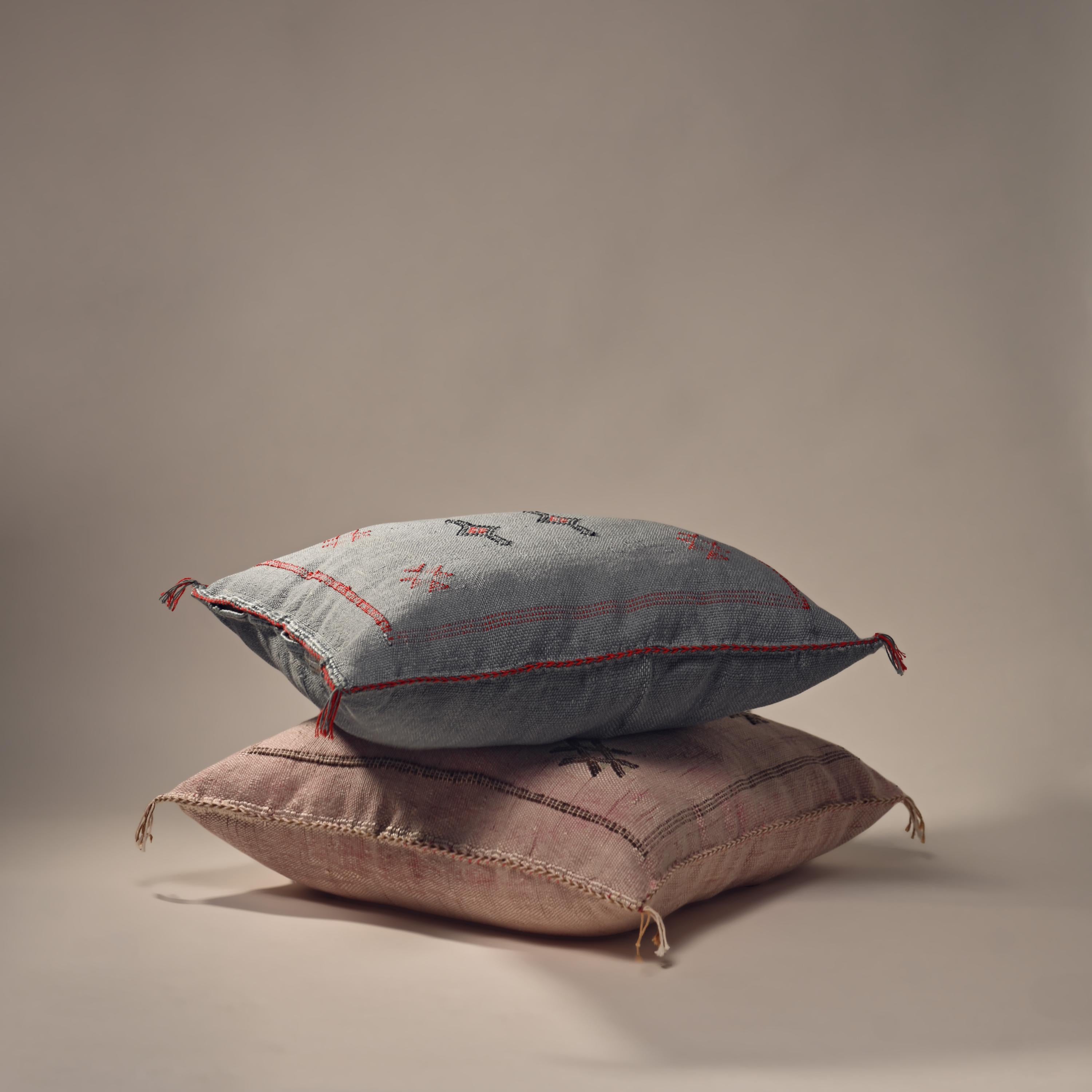 Handmade Moroccan Cactus Silk Pillow Cover – 20"x20"