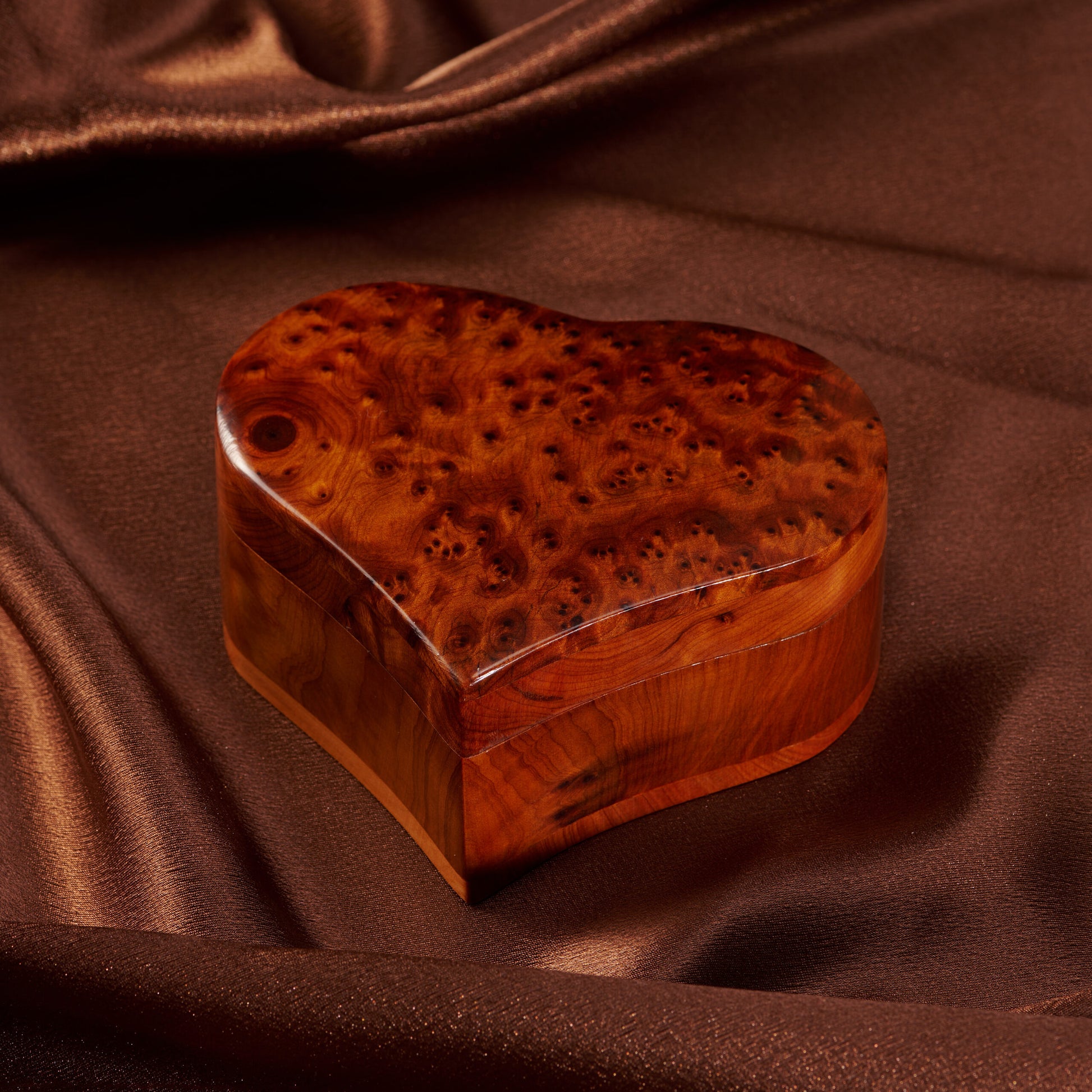 thuya wooden jewelry box , with unique natural burl grain