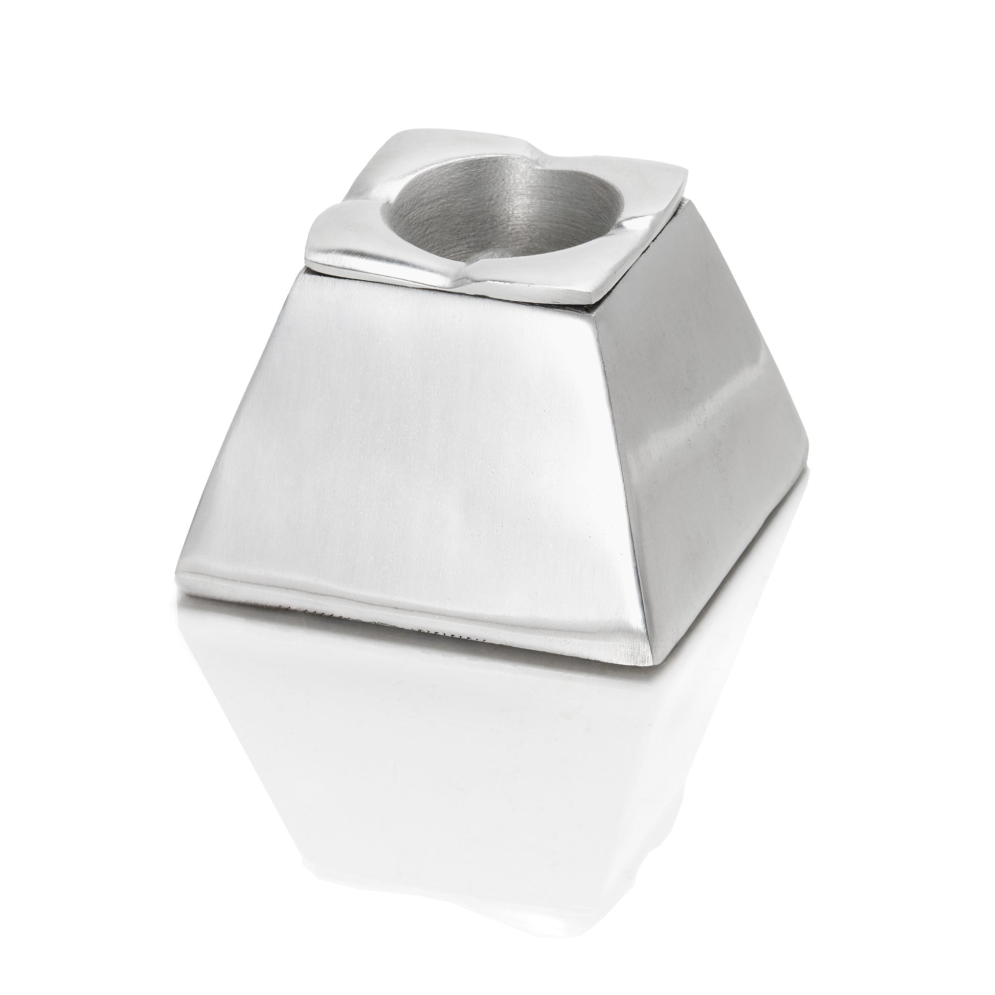 Smooth surface aluminum ashtray with lid on a white background
