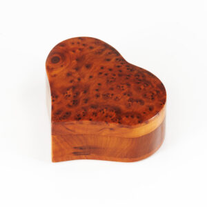 thuya wood burl veneer heart shaped ring and jewelry box with natural burl grain patterns